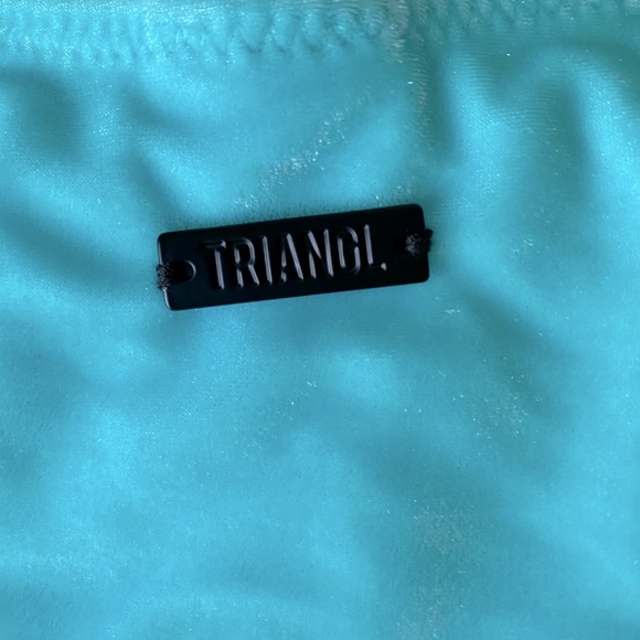 NEW WITH TAGS triangl Maci bikini - Picture 12 of 16